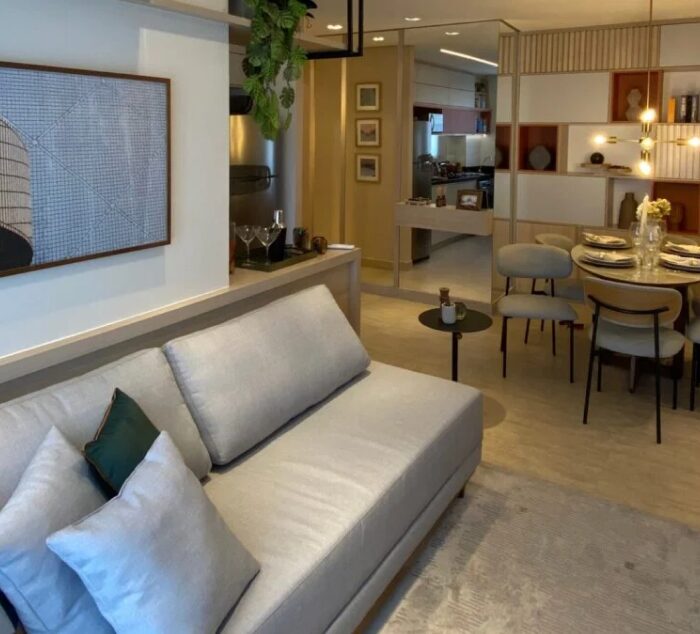 Sala de estar integrada com sala de jantar em apartamento do Benvindo Condomínio Clube da Z!P Incorporadora. Sala de estar integrada com sala de jantar em apartamento do Benvindo Condomínio Clube da Z!P Incorporadora.