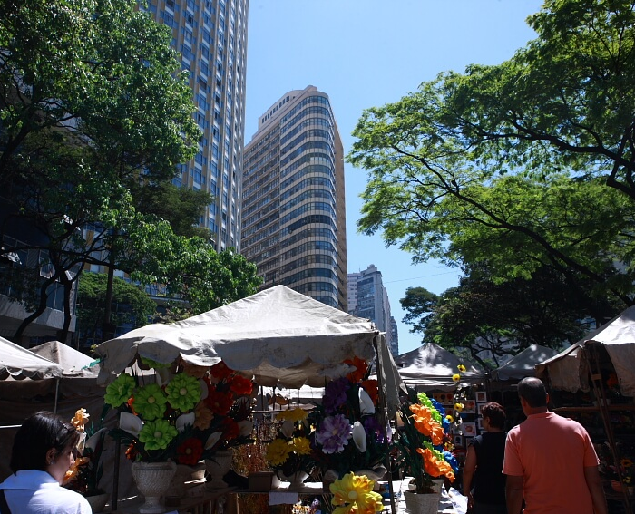 Feira Hippie: tradição belo-horizontina