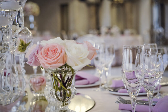 Por onde começar a organizar um casamento?