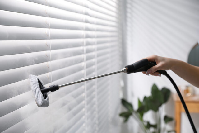 Como limpar as cortinas do seu apartamento?